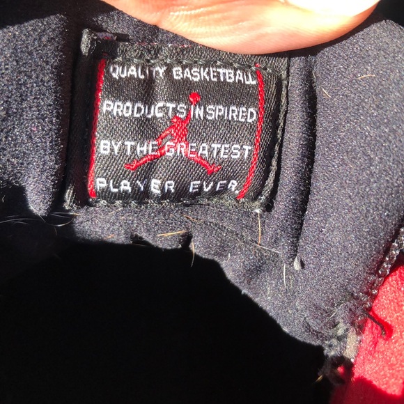 Air Jordan 11 Retro low breads - Picture 5 of 5